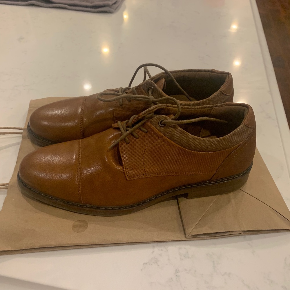 Freeman big boys dress shoe size 6